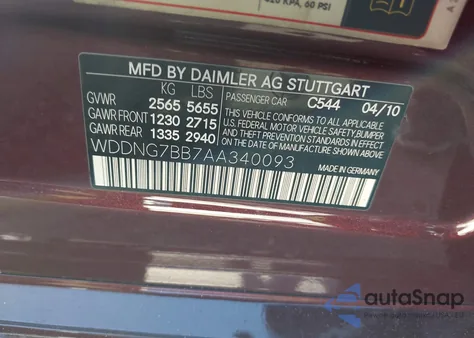 2010 Mercedes-Benz S 550 550 из США, поврежденный, VIN WDDNG7BB7AA340093